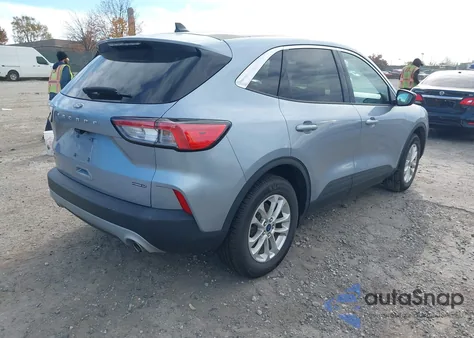2022 Ford Escape Se Hybrid z USA, uszkodzony, nr VIN 1FMCU9BZ2NUA28606